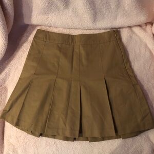H&M Pleated Khaki Skirt - NWT Size 4